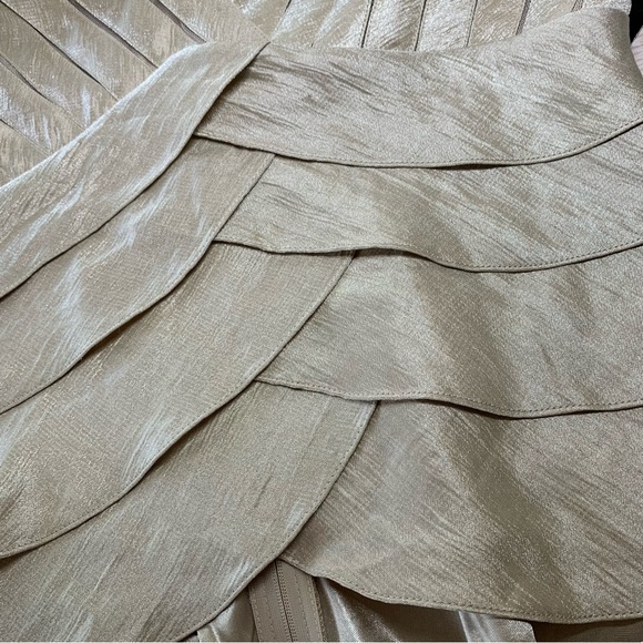 NWT Adrianna Papell Peplum Top - Picture 10 of 15